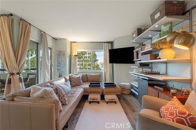 Property photo of 525 Seaside WY