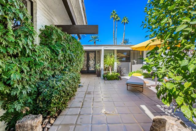 Property photo of 44841 Desert Horizons DR