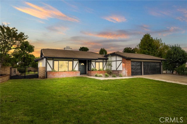 Property photo of 2246 N Kelly