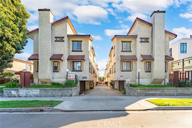 Property photo of 1290 Elm AV