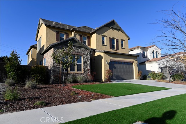 Property photo of 6006 Amora DR