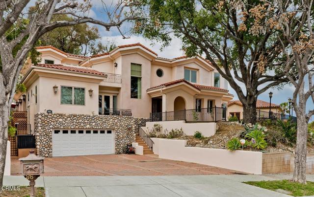 Property photo of 868 Braewood CT