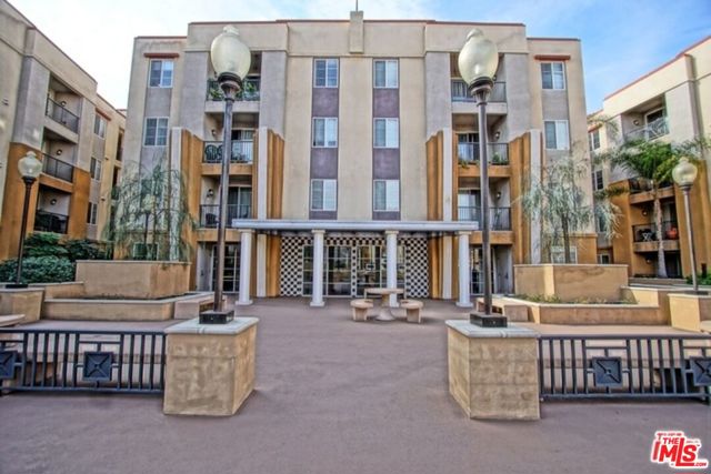 Property photo of 360 W AVENUE 26