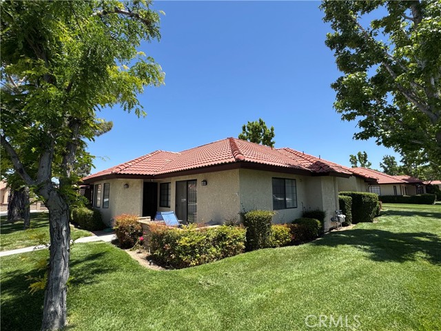 Property photo of 19175 Elm DR