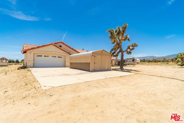 Property photo of 9999 Del Sol AV