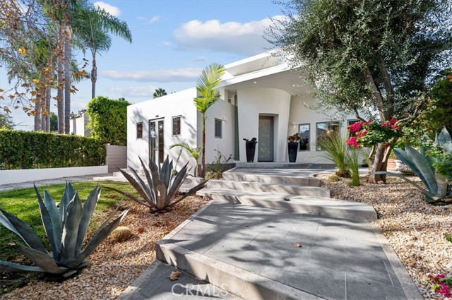 Property photo of 753 N Orange DR