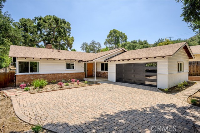 Photo of 10112 Woodward Av
