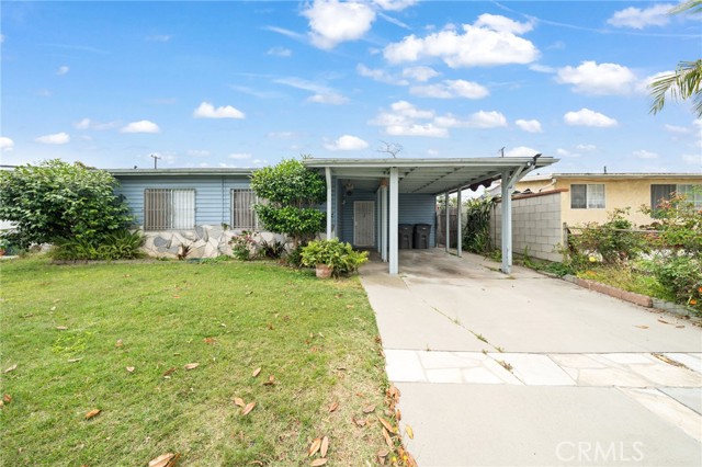 Property photo of 312 W 234th PL
