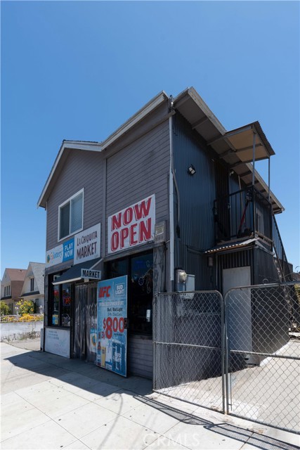 Property photo of 285 W 9th ST