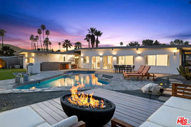 Property photo of 74085 Setting Sun TR