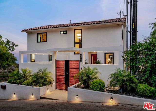 Property photo of 4263 Vista PL