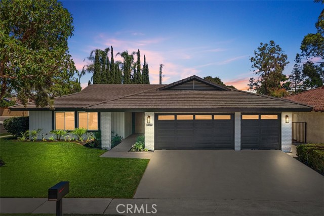 Property photo of 13762 Palace WY