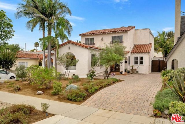 Property photo of 10615 Esther AV