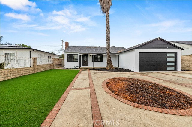 Property photo of 8831 Tyrone AV