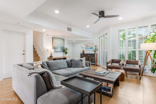 Property photo of 1710 Granville AV
