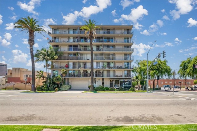 Property photo of 375 Atlantic AV
