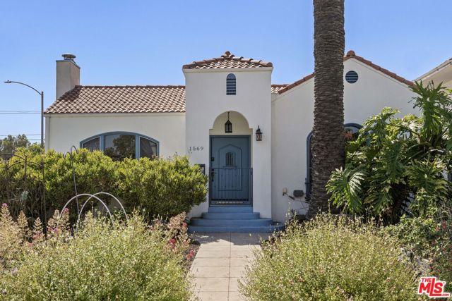 Property photo of 1569 S Orange Grove AV