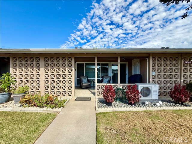 Property photo of 13040 Oak Hills DR