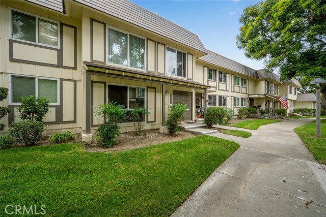 Property photo of 4046 Via Encinas