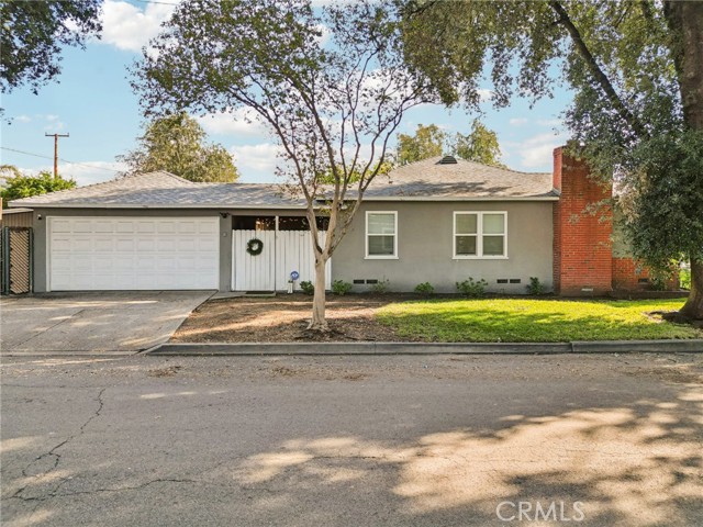 Property photo of 170 E 34th ST