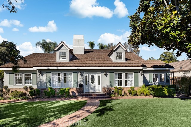 Photo of 559 Huntington Dr