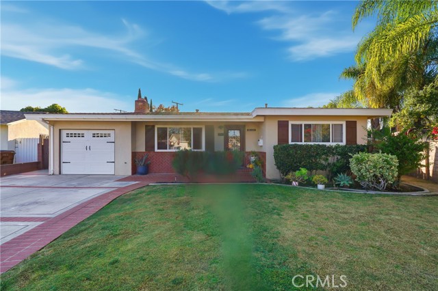 Property photo of 633 S Clementine