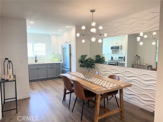 Property photo of 28162 Ridgecove CT