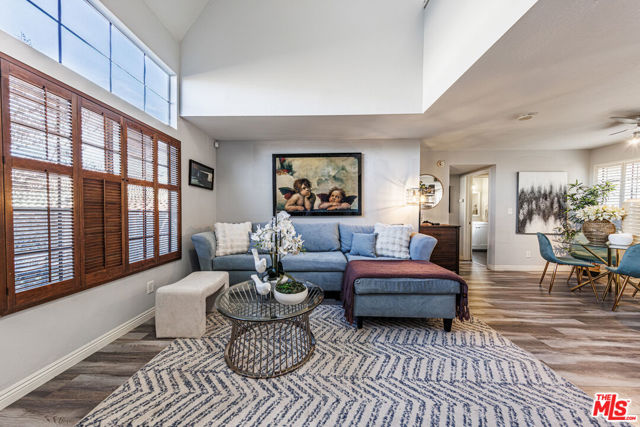 Property photo of 170 N Sierra Bonita AV