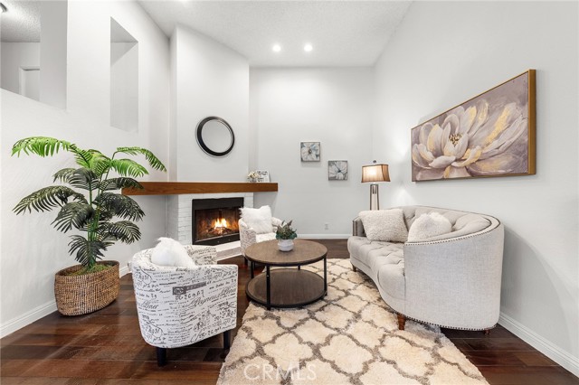 Property photo of 1024 S Marengo AV