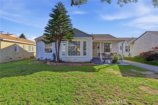 Photo of 1708 W 152nd