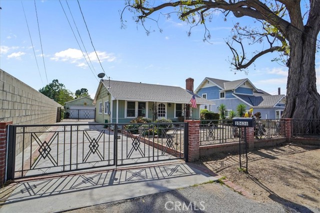 Photo of 10436 La Tuna Canyon Rd