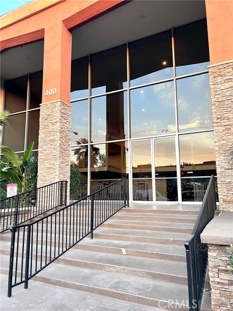 Photo of 400 N Acacia Av