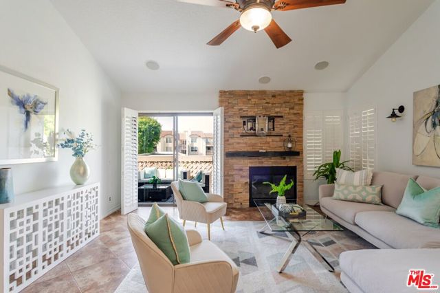 Property photo of 4852 Cabana DR