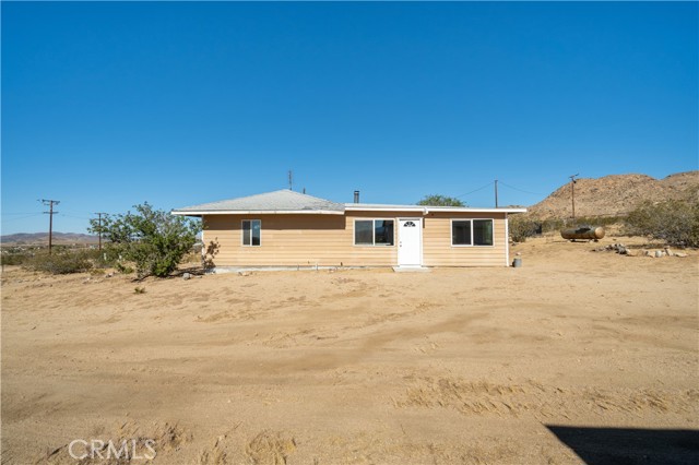 Property photo of 50471 Cholla RD