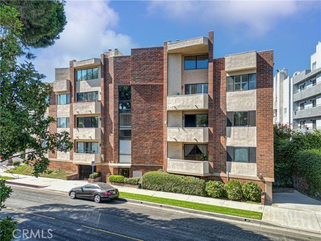 Property photo of 1567 Westholme AV