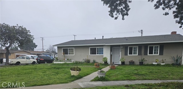 Property photo of 1313 N Crestlane PL