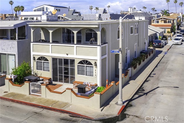 Property photo of 213 41st ST