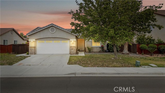Property photo of 809 Early Dawn WY