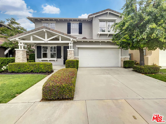 Property photo of 125 Lakeside DR