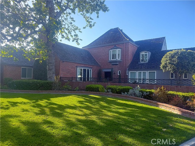 Property photo of 4275 Country Club DR