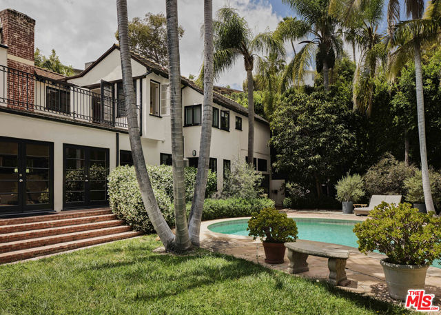 Property photo of 7064 La Presa DR