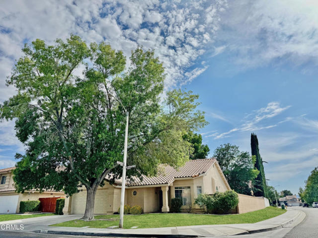 Property photo of 44543 Tarragon DR