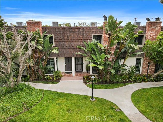 Property photo of 16703 Castaway LN