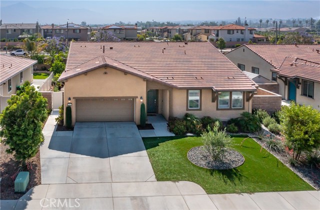 Property photo of 10963 Clementine WY