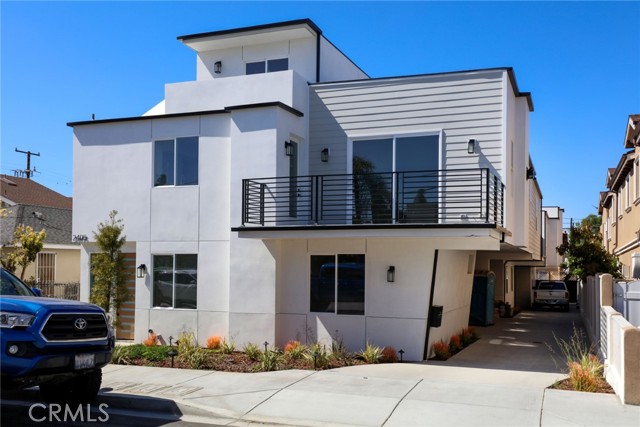 Property photo of 2405 Mathews AV