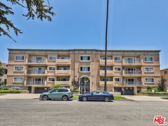 Property photo of 937 12th ST