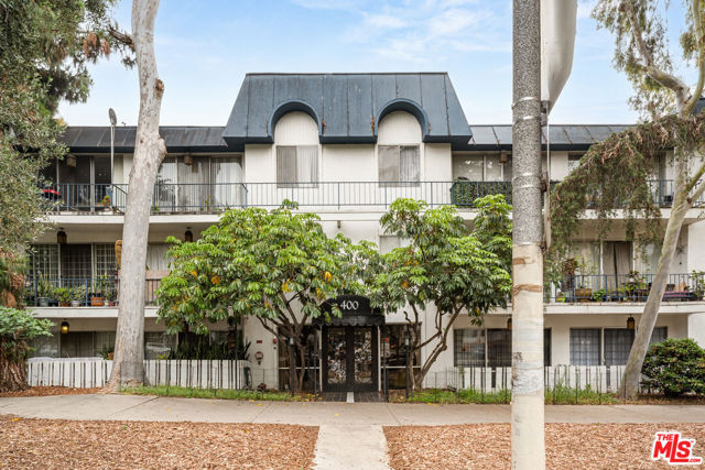 Property photo of 400 S La Fayette Park PL