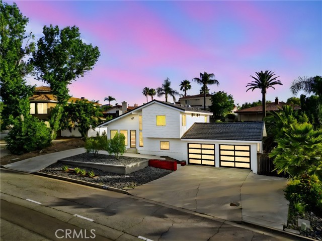 Property photo of 22473 Canyon Lake DR