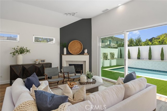 Property photo of 7938 Kenyon AV