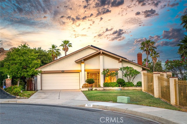 Property photo of 5870 Winncliff DR